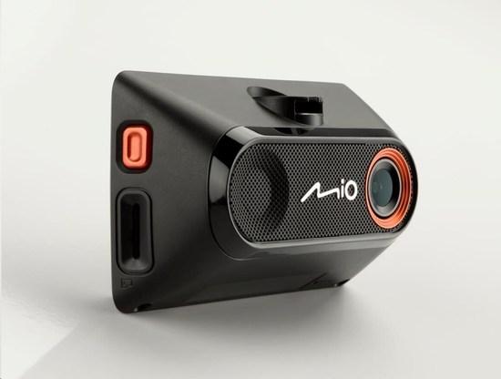 MIO MiVue 785 GPS - kamera pro záznam jízdy - 5415N5680001