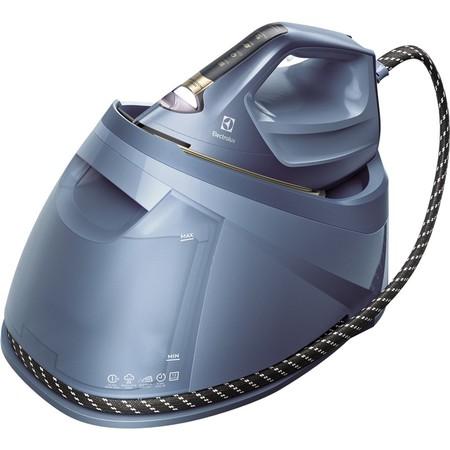 Žehlička Electrolux E8ST1-6DBM Renew 800 s parním generátorem Electrolux