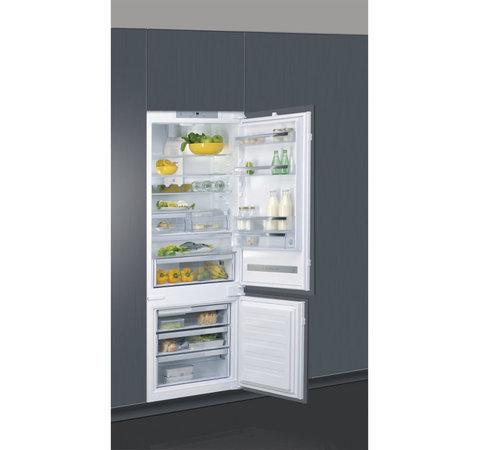Whirlpool Chladnička SP40 802 EU 2
