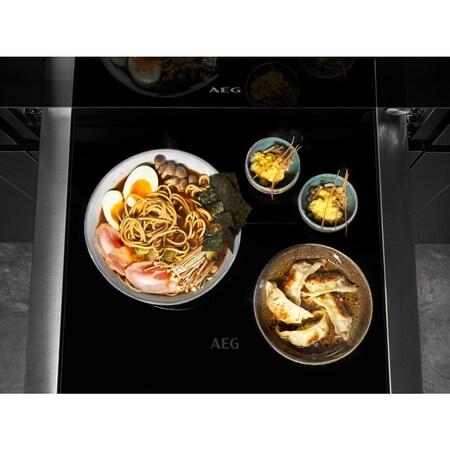 Vestavná ohřívací zásuvka - KDE911424M