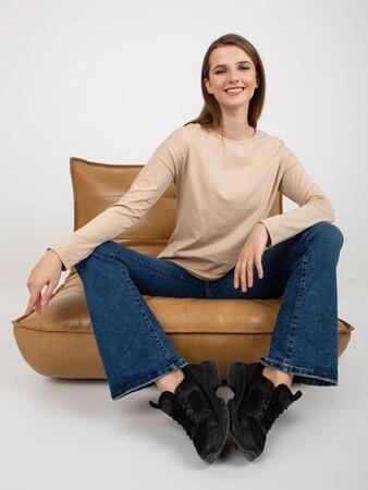 Fashionhunters Dámská Basic halenka Feel Good - béžová Velikost: S - RV-BZ-5121.18 S