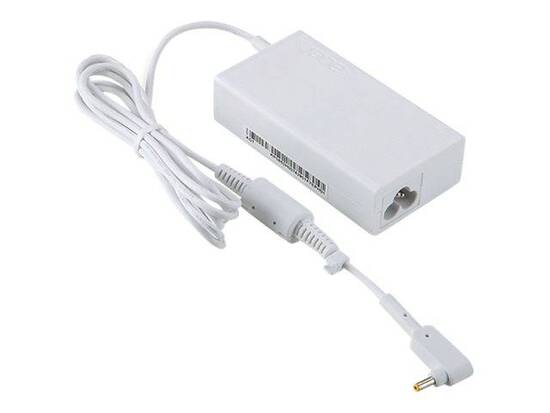 Acer Adapter 65W_3PHY WHITE ADAPTER - EU POWER CORD (RETAIL PACK) - NP.ADT0A.040